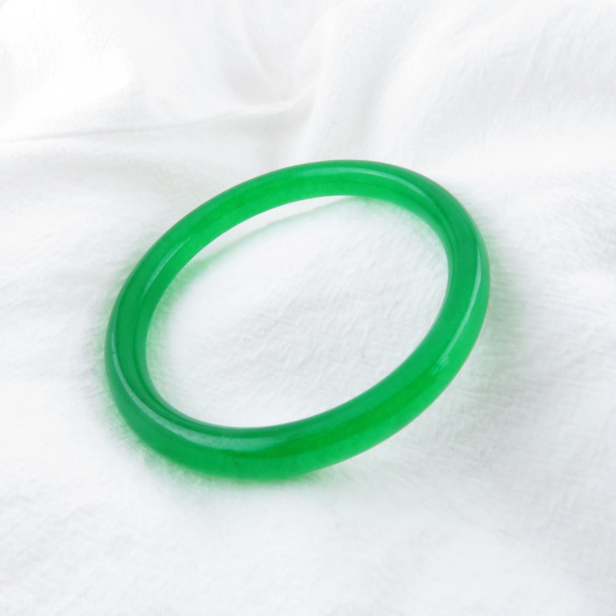 深緑の翡翠バングル / 深緑の半透明翡翠、サイズ 7.5 インチと 8