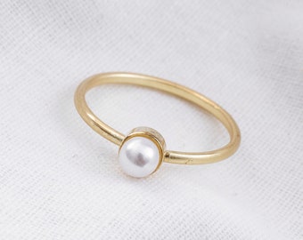 Tiny Pearl Gold Band Ring / Dainty Stackable Ring, Minimal, White Pearl, size 7, size 7.5 ring
