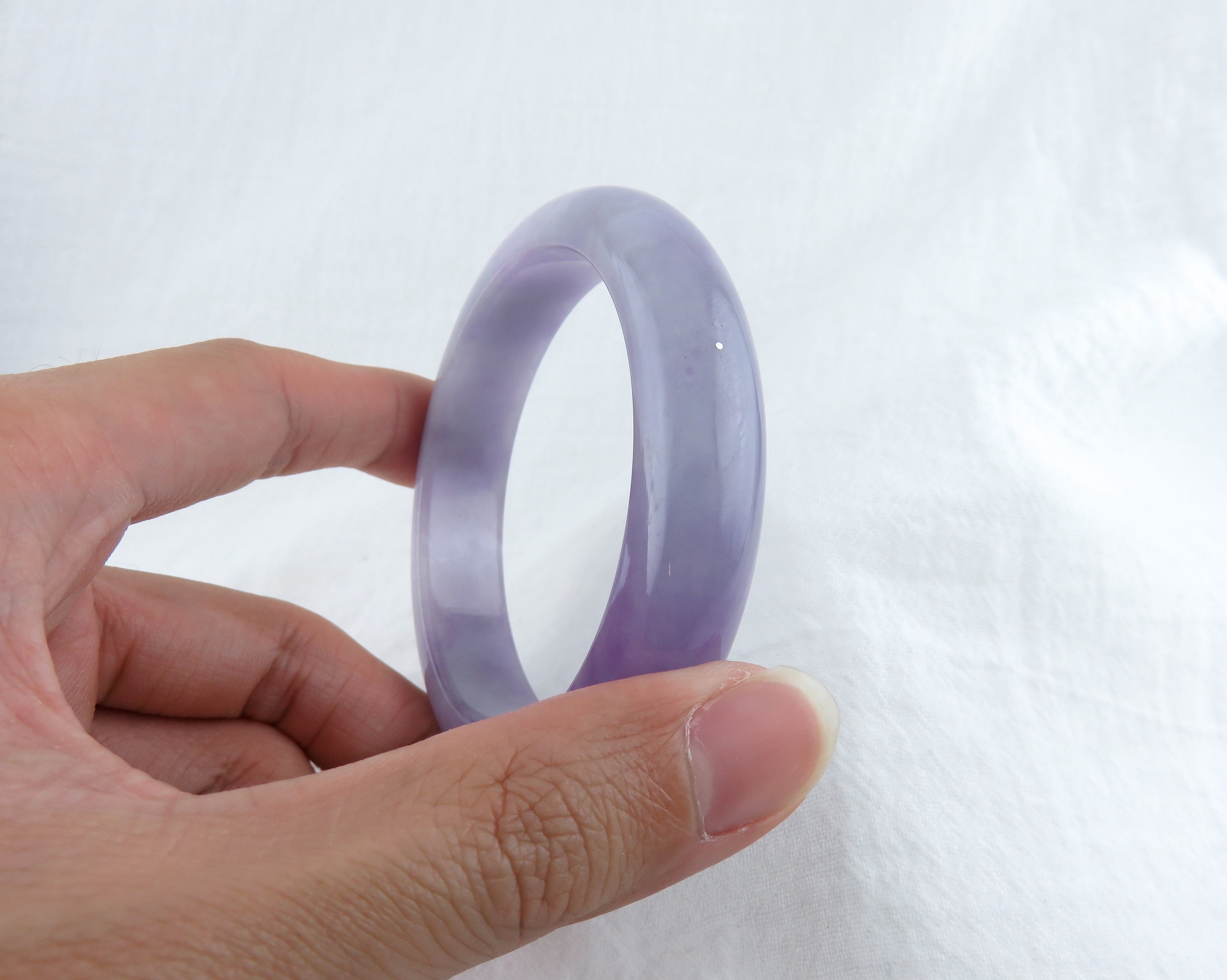 翡翠　ジェイド　バングル　ラベンダー　内径約58.5 天然パープルジェイドバングル、7.25インチ（57.5mm）、グレードA本