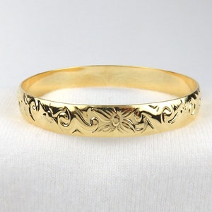 10mm Hawaiian Heirloom Design, Hamilton Gold Bangle
