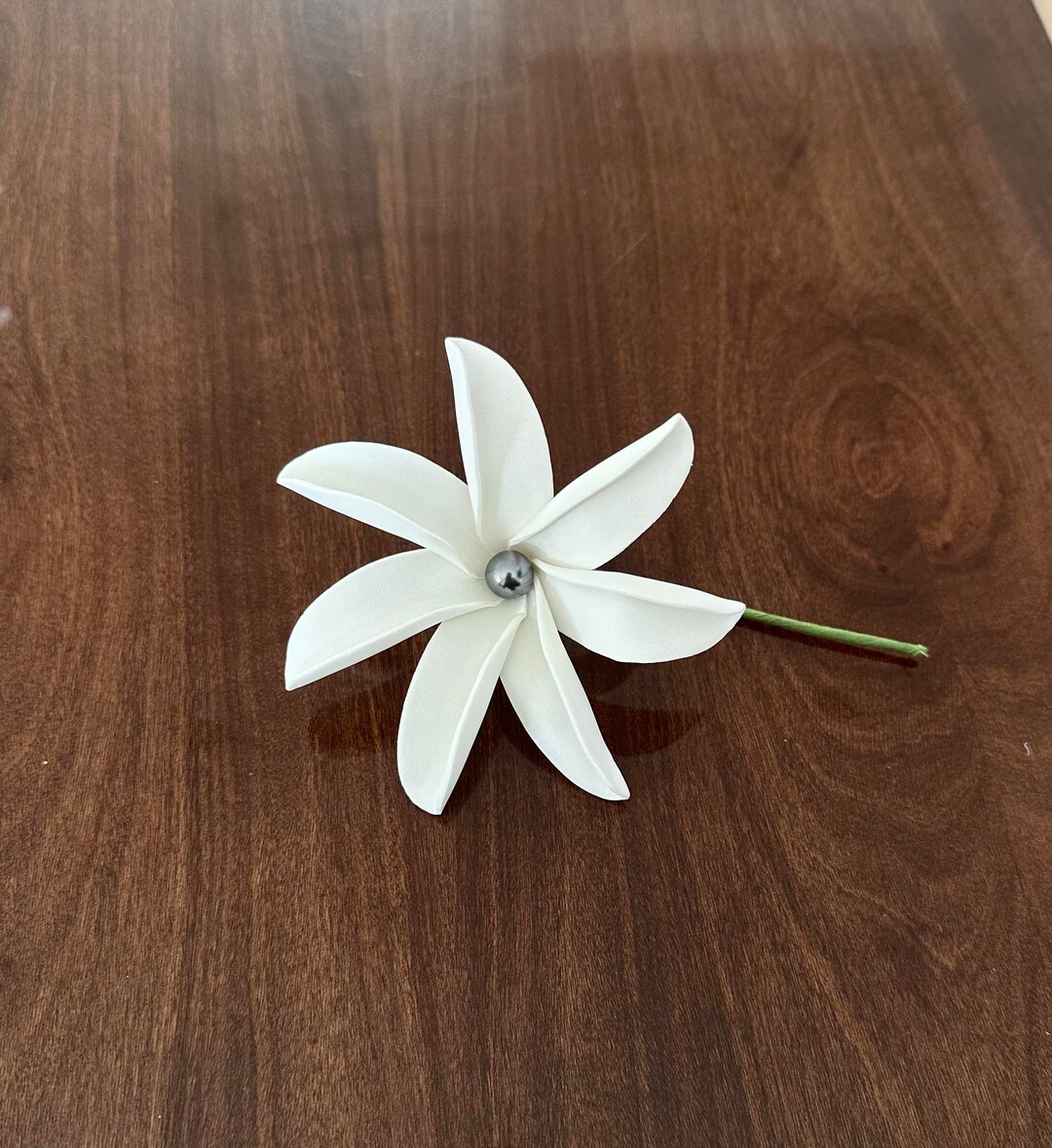 Tiare Foam Flower With Pearl, 4 Ear Flower, Hair Pick / Tahitian