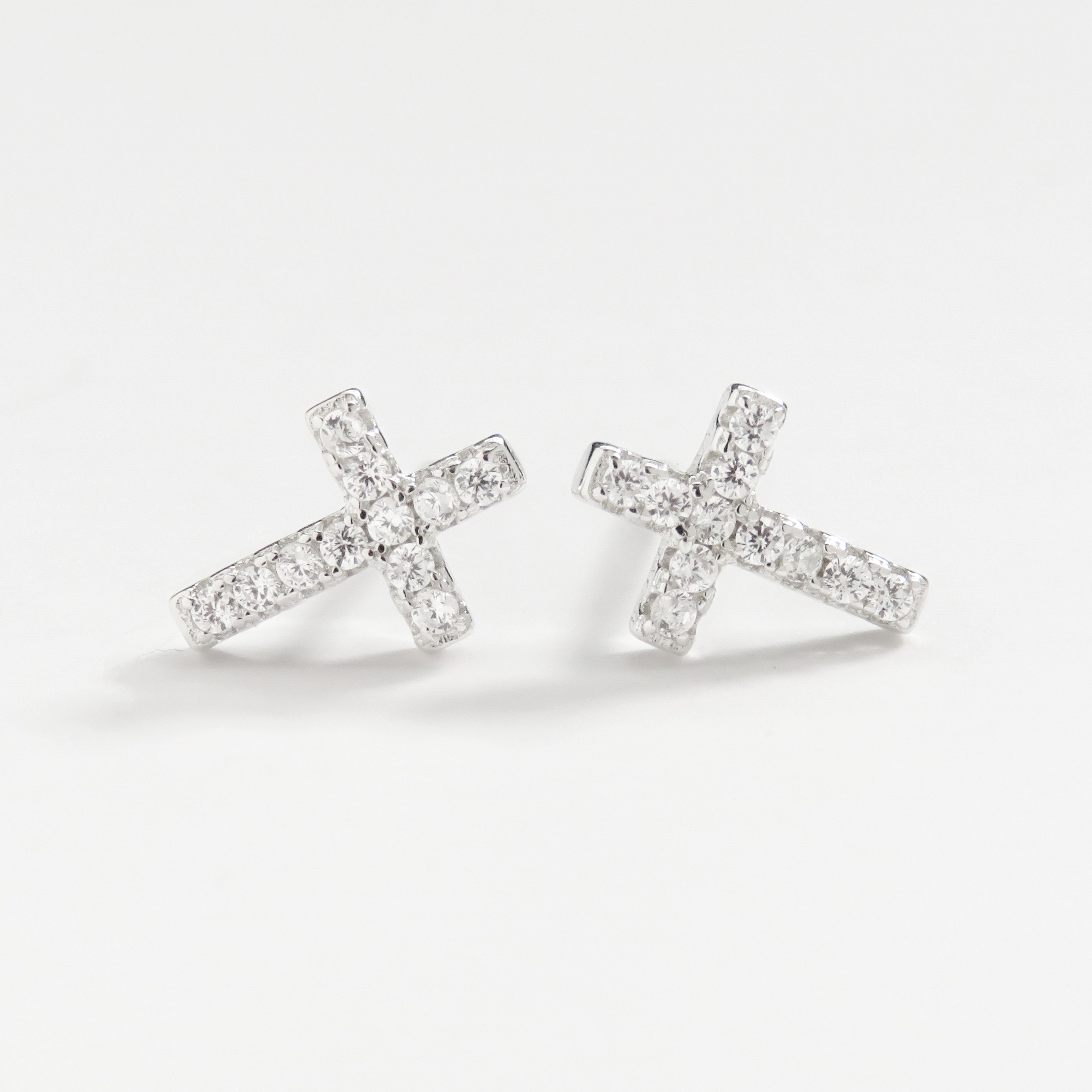 Orecchini a perno con croce in argento sterling 925, orecchini a croce