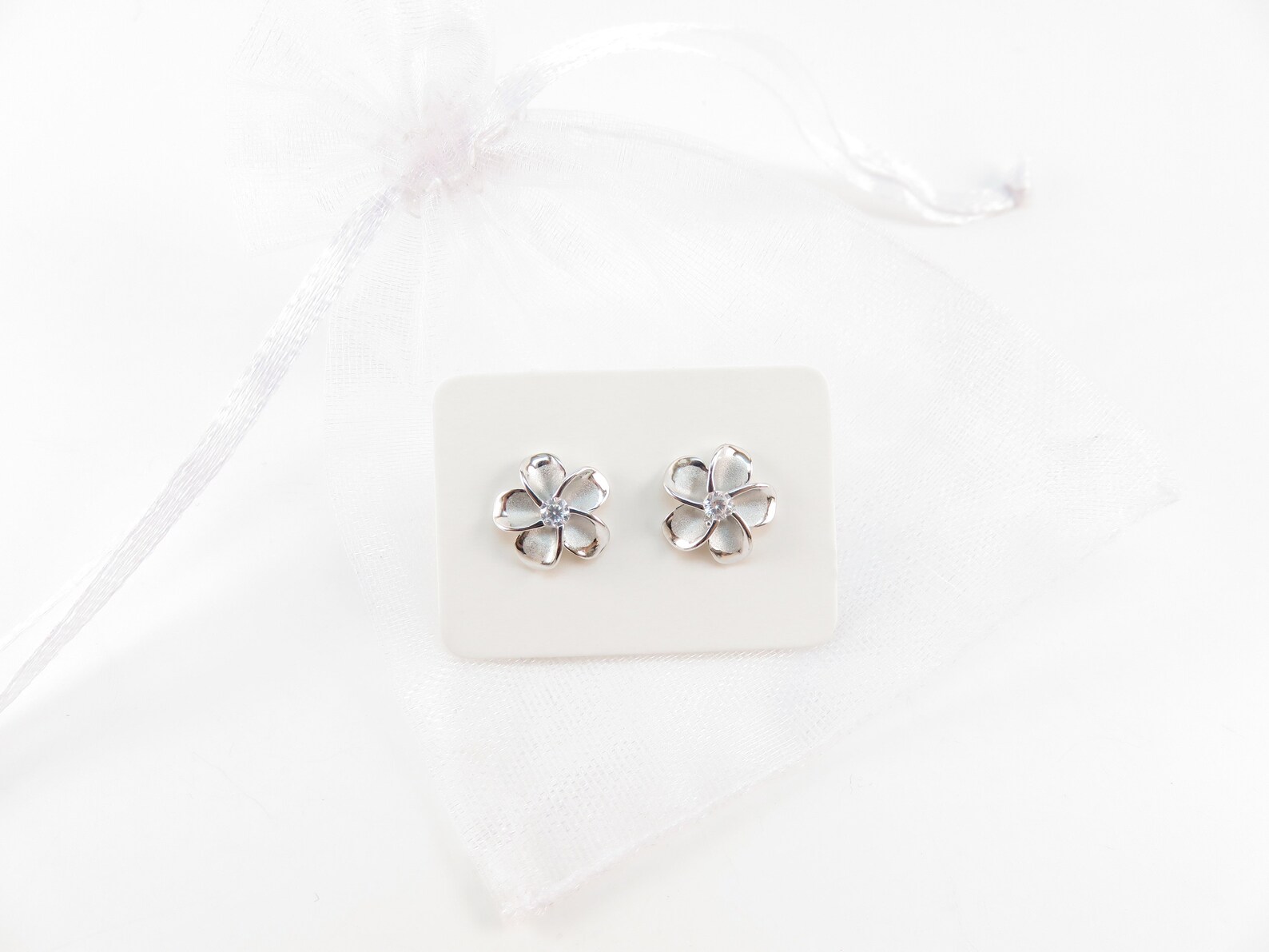 Plumeria Three Flower Curved Dangle Earrings, in Sterling Silver Plumeria Three Flower Curved Dangle Earrings, in Sterling Silver