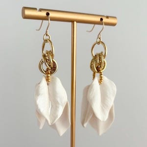 Bougainvillea Leaf Earrings｜White Pearl Polymer Clay｜Botanical Handmade Earrings｜14K Gold Filled Hooks | Inspired by Okinawa