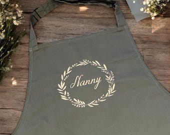 Personalised Apron, Embroidered Floral Apron, Baking Cooking Gift, Crafting Apron