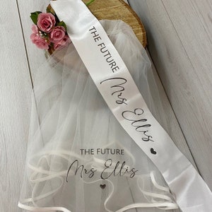 Personalised hen party veil & sash set, future mrs veil, personalised veil, bride to be gift, bridal shower, hen party sash, soon to be Mrs