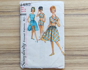 Vintage 1950s 1960s Simplicity Sewing Pattern #4482 Size 14 Bust 34" Blouse Crop Top Shorts Overskirt Beachwear Summer '50s Fashion