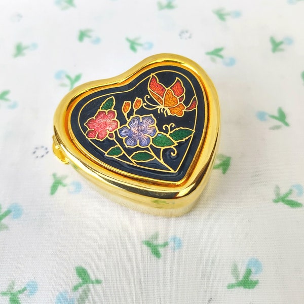 Vintage Cloisonne Heart Shaped Pill Box Trinket Box Butterflies Red Green Gold Removable Plastic Tray Retro Gifts For Her