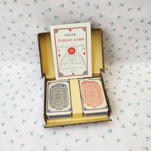 Mini carte da gioco vintage anni '50 Patience Card Games in scatola, mai usate Thomas de la Rue & Co. Ltd. London Retro Solitaire Games Prop