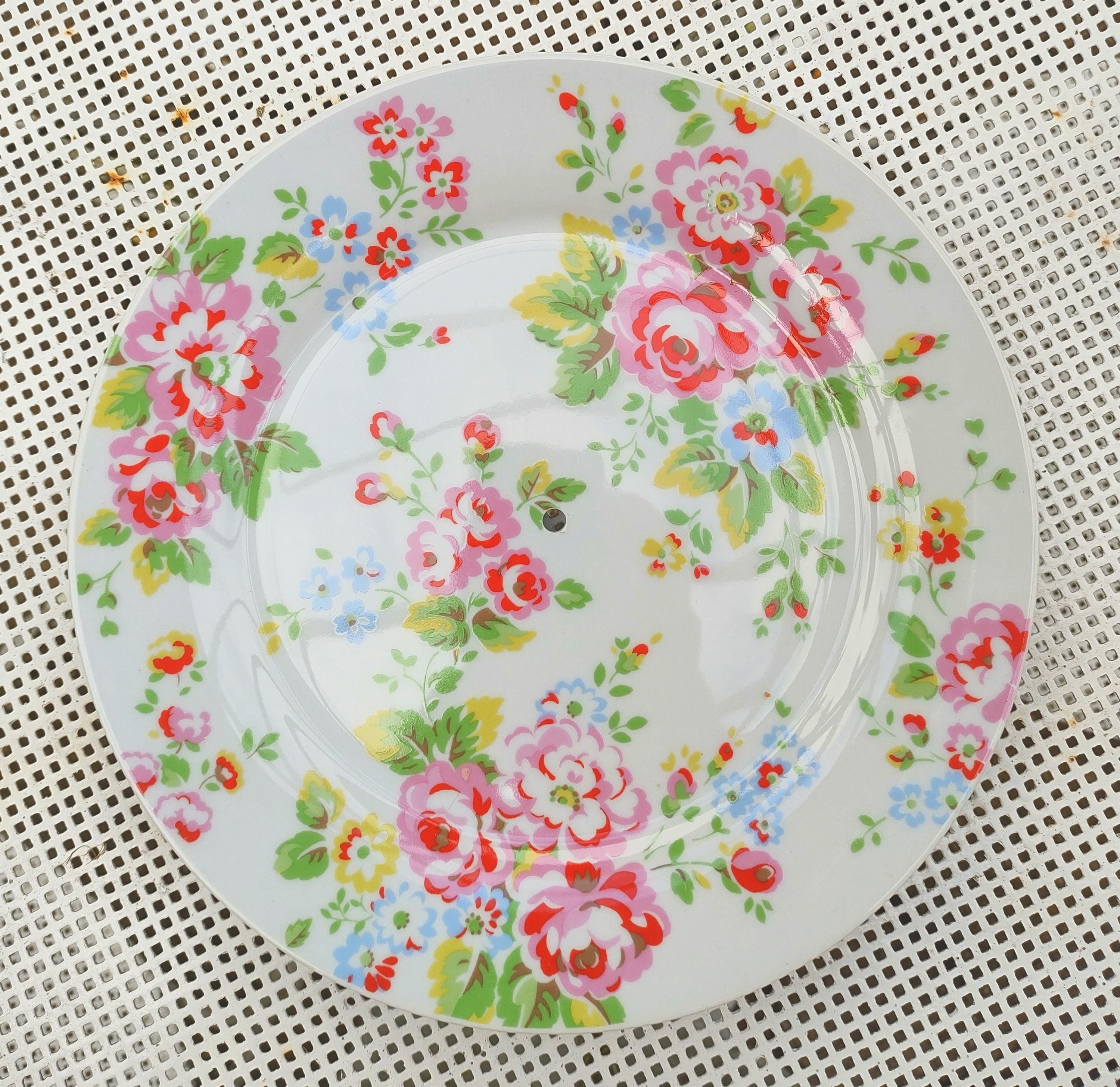 花柄3段ケーキスタンド　イギリス製 Wedgwood Fortune 花柄の3段ケーキスタンド 組立式 - メルカリ