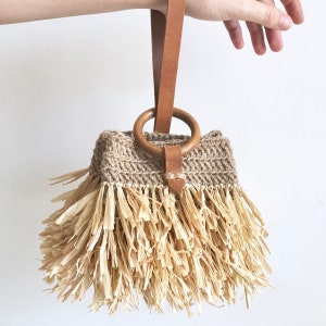 Mini Jute Raffia Leather Handbag, wristlet bag with fringe zdjęcie 4