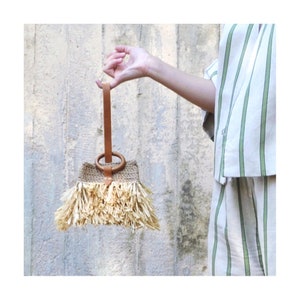 Mini Jute Raffia Leather Handbag, wristlet bag with fringe zdjęcie 3