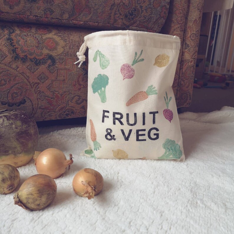 Reusable fruit and vegetable storage bags, shopping, supermarket, fridge, drawstring, cotton, onions, potatoes, garden, eco friendly image 1