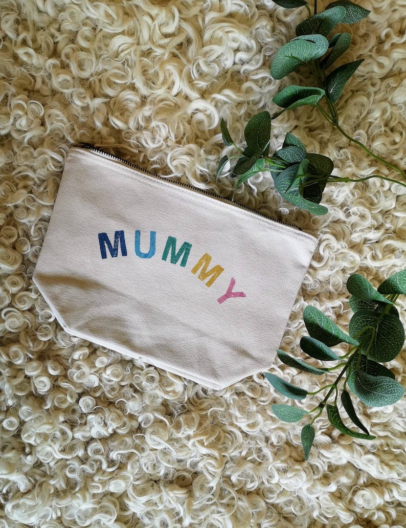 Personalised zipped pouch bag, mother's day initials, name, mummy, nan, nanny, grandma, mum, mama, cosmetic bag, foliage, wash bag, image 6