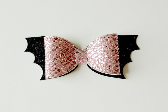 Bat bow SVG, hair bow cut file, SVG cutting file, SVG cut file, bat bow template, hair bow template, pdf bow template, halloween svg bow