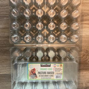 Egg Cartons Plastic Hold 24 Eggs-Set of 8 Cartons