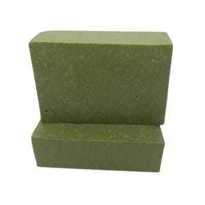 Moringa Seamoss Soap, Face Body, Control breakouts, Improve Complexion All skin types