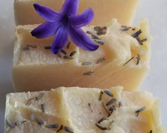 Sea moss Patchouli Soap |  Gently Exfoliate Nourishing to skin