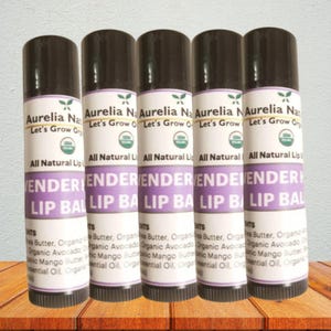 Lavender Manuka Honey Lip Balm | Moisturizing lip balm