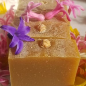 ORGANIC Chickpeas Turmeric soap