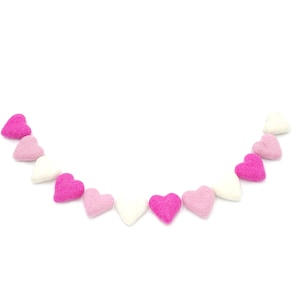 Felt Heart Garland, Valentine Garland, Heart Banner, Valentine Decor, Pink and White, Valentine Mantle Decor,