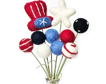 Patriotic Felt Flower Bouquet, 4th of July Decor, Red White Blue Flowers, Americana Decor, Memorial Day Decoration, USA Home Decor