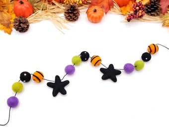 Halloween Felt Ball Garland, Spooky Nursery Decor, Black Star Garland, Cute Halloween Party Banner, Mantel Shelf Wall Decor