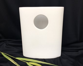 Sleek Modern White Vase 10.5" tall, ASA Selection Vase From Germany