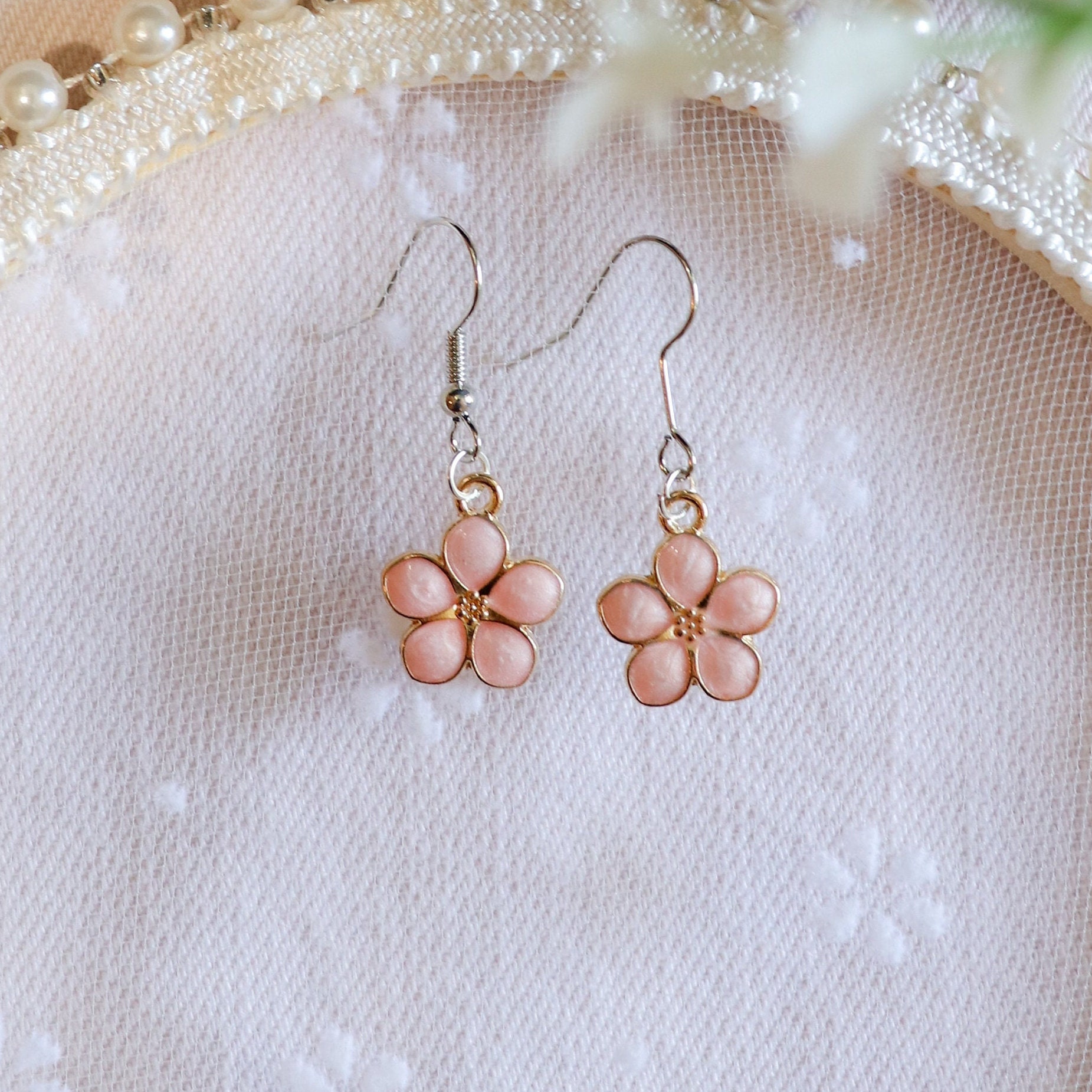 Pink flower earrings, sakura dangle earrings, flower dangle, botanical  earrings, flower earrings, korean earrings, cherry blossom earrings