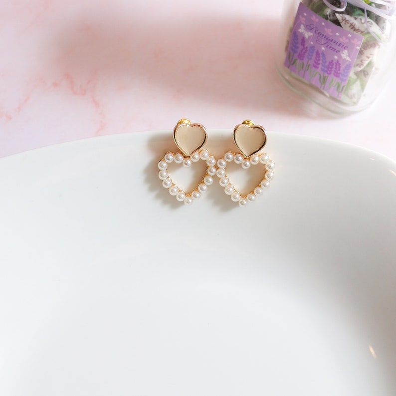 Pearl Heart Earrings heart shape earrings elegant earrings jewelry gifts cute stud earrings pearl gifts cute earrings pearl earrings