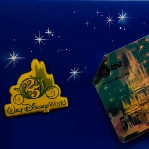 Disneys 25th Anniversary Promotionele Kaart en Assepoester Coach Pin