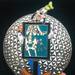 Limited Edition Goofy Artist Choice Pin