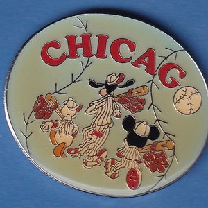 Vintage Donald   Goofy and Mickey  Chicago Baseball Fab 3 Disney pin