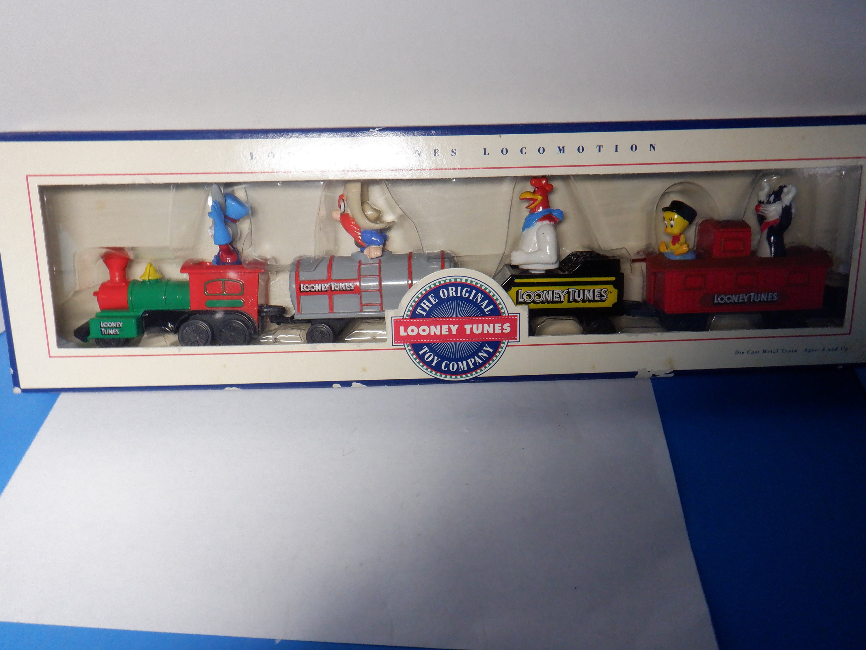LOONEY TUNES ルーニー・テューンズ ダイキャストメタルトレイン 列車 Vintage Looney Tunes Die Cast Metal Train Yosemite Sam and Friends