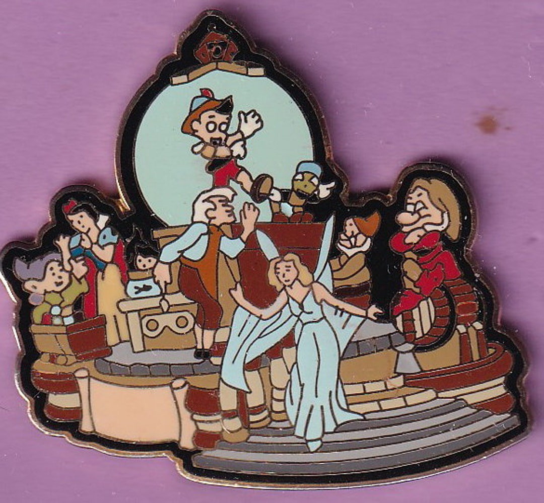 ディズニー　オーナメント　小箱　４個　まとめ売り　白雪姫　ディズニーワールド ディズニー オーナメント 小箱 4個 まとめ売り 白雪姫 ディズニー