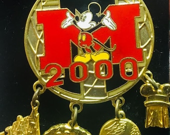 Vintage Limited Edition Mickey Mouse Parks Pin