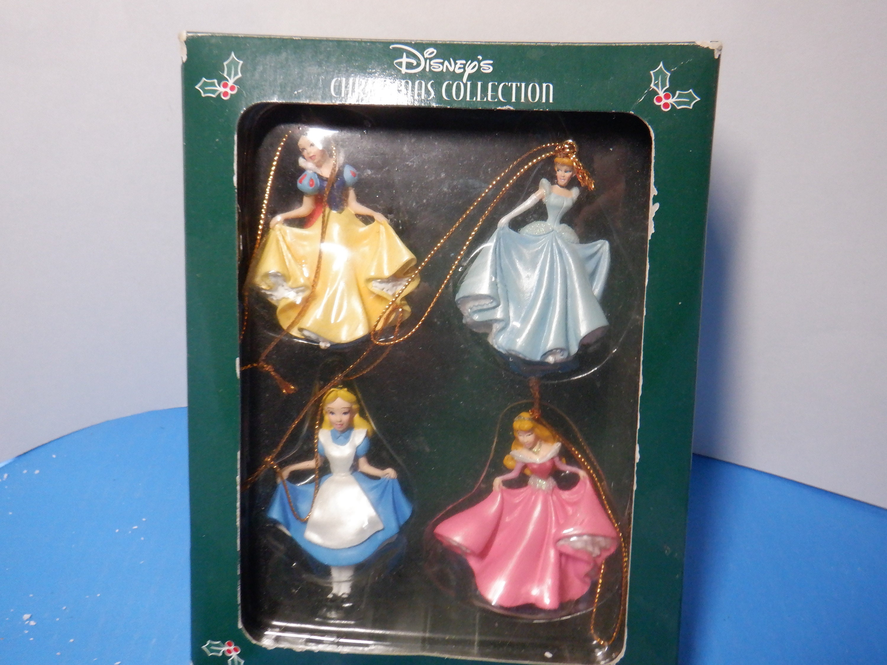 Vintage Prinzessin Ornament Set von 4 Disney Prinzen Schneewittchen Alice  im Wunderland Aurora und Cinderella, image size:3000x2250