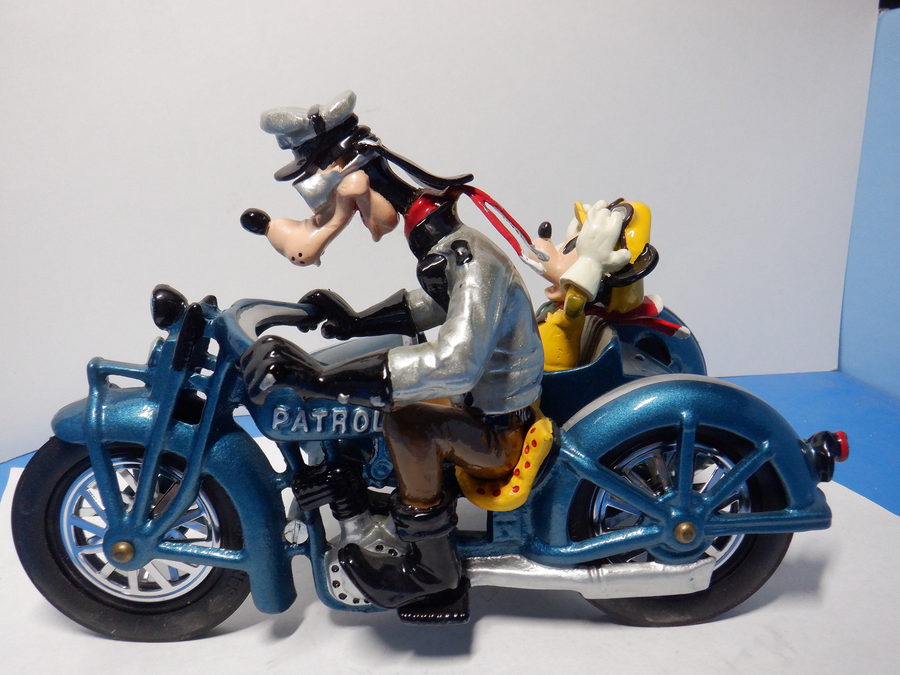 ミッキー　バイク　置物 ミッキー バイク 置物
