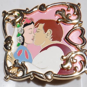 Vintage Snow White and Prince Kissing