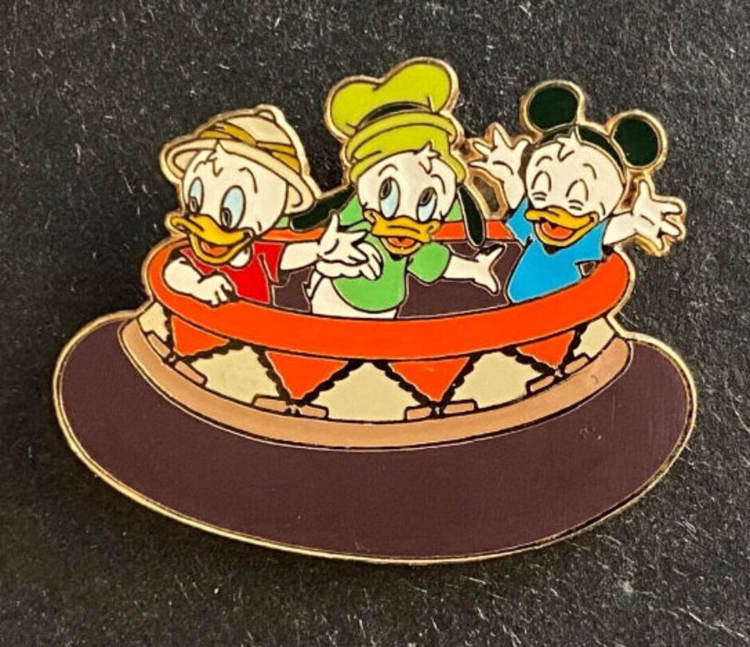 ドナルドダック ピンズ　ピンバッジ　ヒューイデューイルーイ　バースデー ヴァンテージ ドナルドダック 甥 ヒューイ・デューイ・ルーイ