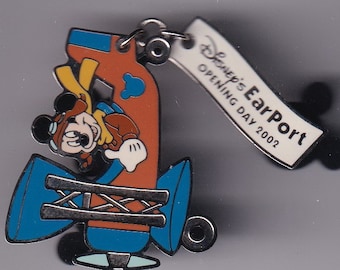 Vintage Walt Disney Pin 2002 Earport Opening Day 