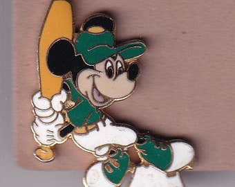 Pin vintage de Mickey Mouse de cuerpo entero de béisbol de bateo de Disney
