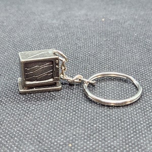 Scene It Trivia the Simpsons Upcycled Metal Token Keychain 3 Eyed Fish ...