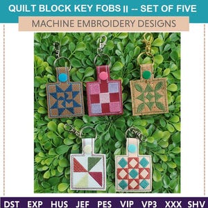 Mini Quilt Blocks Key Fobs II - Maschinenstickmotive (5er Set) Exklusive Designs. Perfekt zum Verschenken. Quilt zieht sich zurück und zeigt.