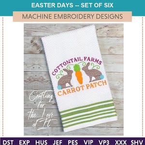 Puede incluir: Toalla blanca bordada con el texto "COTTINTAIL FARMS CARROT PATCH" y dos conejos marrones que flanquean una zanahoria naranja. La toalla tiene rayas verdes en la parte inferior y el texto "Crafting for the Love of It".