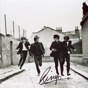 Ringo Starr Autographed Signed Beatles 8x10 Photo JSA COA