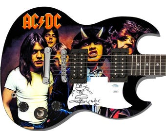 レア　acdc 直筆　サイン　ac/dc アンガスヤング　ハードロック AC/DC ACDC 直筆サイン入り アンガス・ヤング サイン写真付きギター
