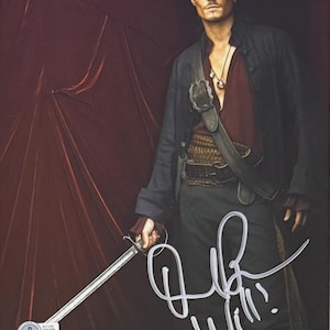 Orlando Bloom Autographed Signed 8x10 The Pirates of the Caribbean Photo BECKETT