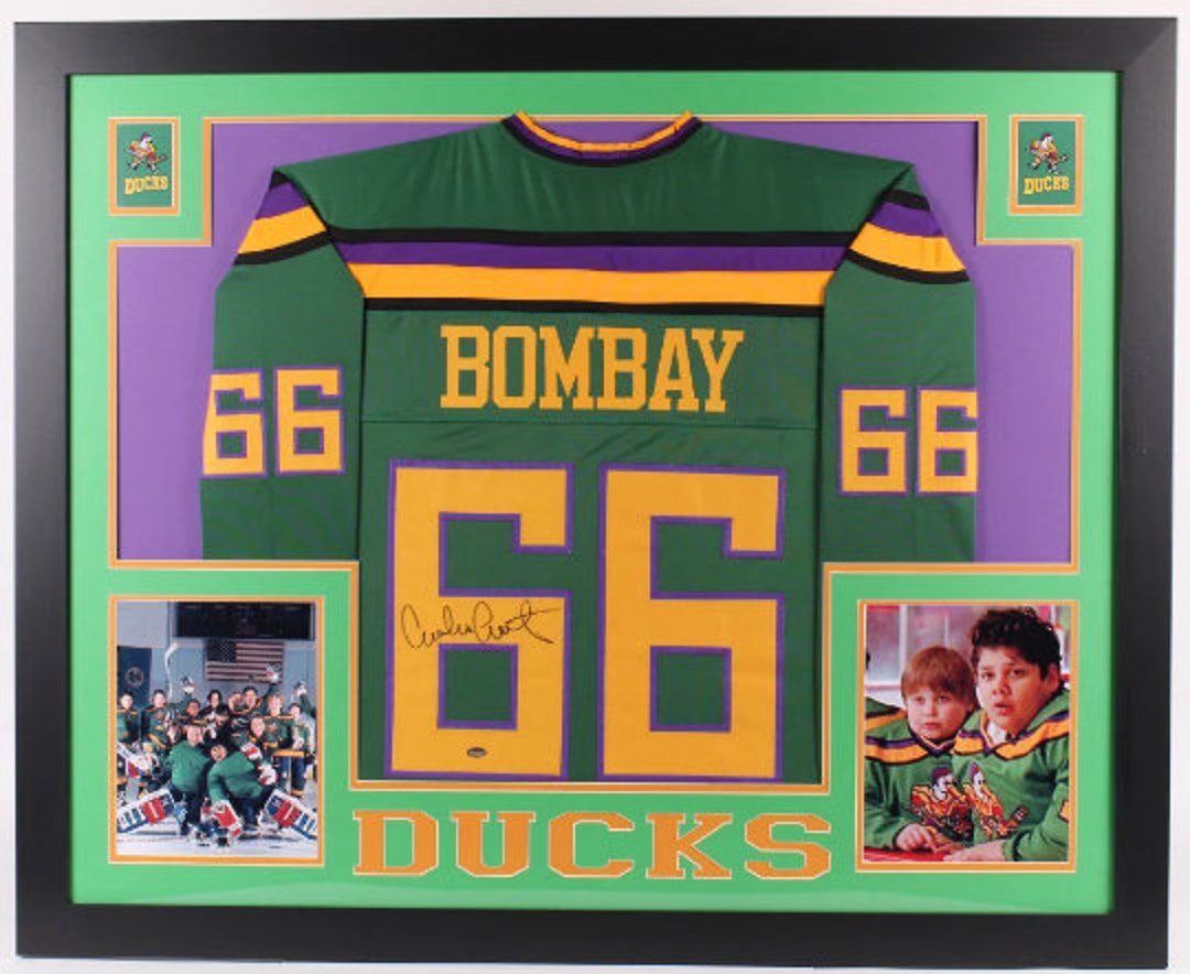 EMILIO ESTEVEZ SIGNED THE MIGHTY DUCKS GORDON BOMBAY JACKET AUTOGRAPH  BECKETT