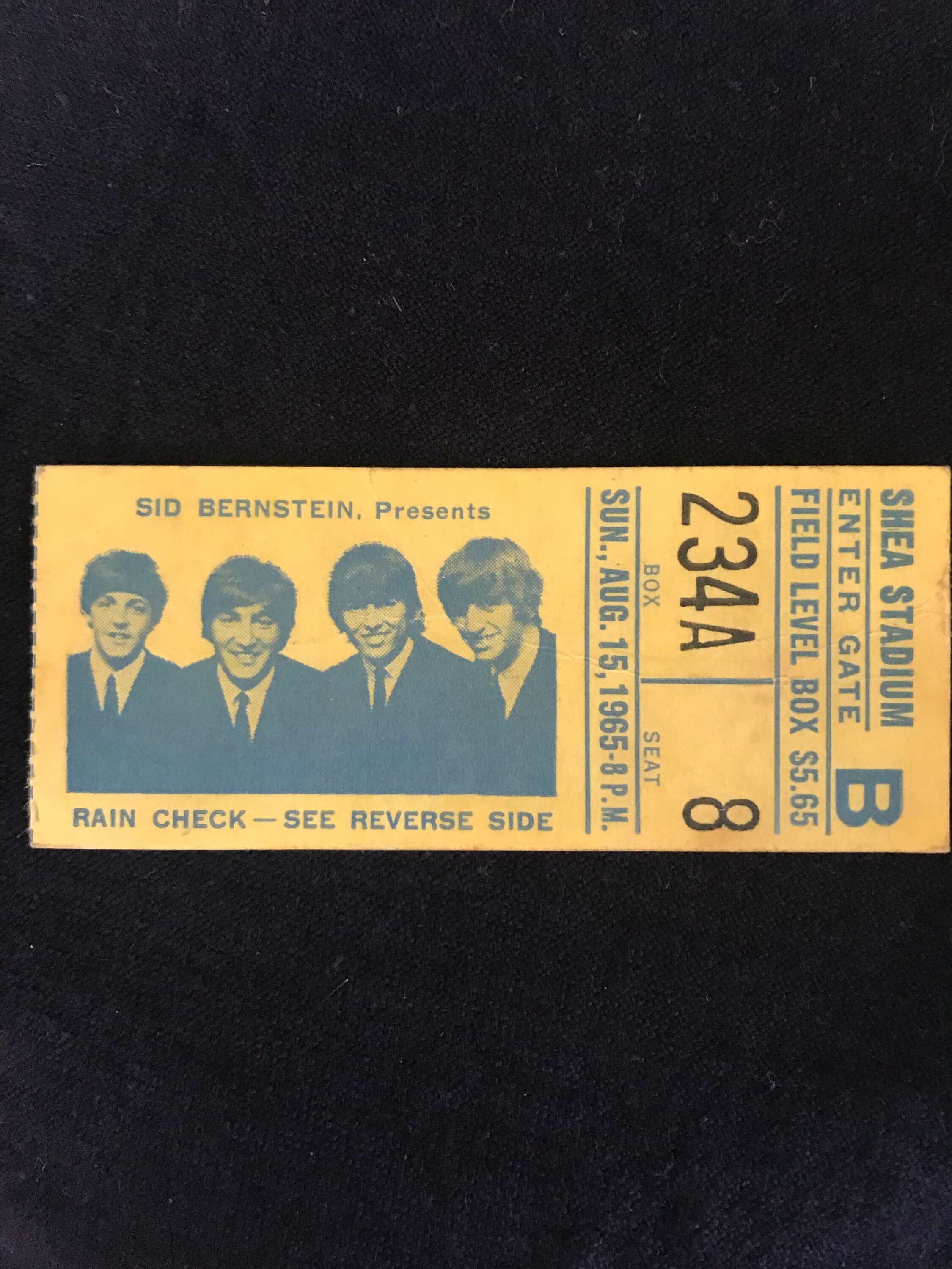 ビートルズ　シェアスタジアムコンサート未使用チケット、証明書、ポスター THE BEATLES 1965 Concert Poster SHEA Stadium New York NY